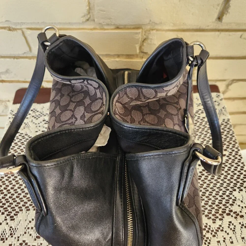 Euc Coach Edie Signature Jacquard Black Shoulder Bag Purse